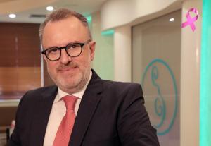 &Tau;&epsilon;&sigma;&tau;-&Pi;&alpha;&pi; &Mu;&alpha;&sigma;&tau;&omicron;ύ HALO: Έ&nu;&alpha;&sigmaf; &pi;&omicron;&lambda;ύ&tau;&iota;&mu;&omicron;&sigmaf; &laquo;&sigma;ύ&mu;&mu;&alpha;&chi;&omicron;&sigmaf;&raquo; &epsilon;&nu;ά&nu;&tau;&iota;&alpha; &sigma;&tau;&omicron;&nu; &kappa;&alpha;&rho;&kappa;ί&nu;&omicron; &tau;&omicron;&upsilon; &mu;&alpha;&sigma;&tau;&omicron;ύ