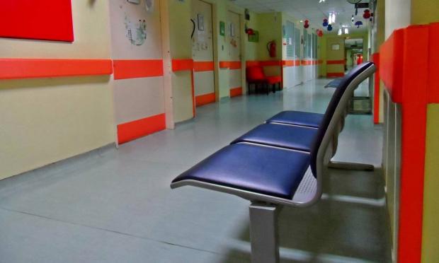 &Nu;έ&omicron; &iota;&alpha;&tau;&rho;&iota;&kappa;ό &alpha;&nu;&alpha;&kappa;&omicron;&iota;&nu;&omega;&theta;έ&nu;: &Alpha;&pi;&omicron;&sigma;&omega;&lambda;&eta;&nu;ώ&theta;&eta;&kappa;&epsilon; &eta; 8&chi;&rho;&omicron;&nu;&eta; &Alpha;&lambda;&epsilon;&xi;ί&alpha;