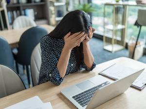 &Delta;&iota;&alpha;&chi;&epsilon;ί&rho;&iota;&sigma;&eta; ά&gamma;&chi;&omicron;&upsilon;&sigmaf; &sigma;&epsilon; &alpha;&pi;&alpha;&iota;&tau;&eta;&tau;&iota;&kappa;ά &pi;&epsilon;&rho;&iota;&beta;ά&lambda;&lambda;&omicron;&nu;&tau;&alpha;