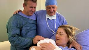 &Epsilon;&Nu;&Alpha; &Upsilon;&Gamma;&Iota;&Epsilon;&Sigma; &Kappa;&Omicron;&Rho;&Iota;&Tau;&Sigma;&Alpha;&Kappa;&Iota; &Gamma;&Epsilon;&Nu;&Nu;&Eta;&Sigma;&Epsilon; &Eta; &Epsilon;&Iota;&Rho;&Eta;&Nu;&Eta; &Kappa;&Omicron;&Kappa;&Kappa;&Alpha; &Mu;&Epsilon;&Tau;&Alpha; &Alpha;&Pi;&Omicron; &Mu;&Epsilon;&Tau;&Alpha;&Mu;&Omicron;&Sigma;&Chi;&Epsilon;&Upsilon;&Sigma;&Eta; &Omega;&Omicron;&Theta;&Eta;&Kappa;&Iota;&Kappa;&Omicron;&Upsilon; &Iota;&Sigma;&Tau;&Omicron;&Upsilon; &Mu;&Iota;&Alpha; &Alpha;&Pi;&Omicron; &Tau;&Iota;&Sigma; 33 &Gamma;&Upsilon;&Nu;&Alpha;&Iota;&Kappa;&Epsilon;&Sigma; &Sigma;&Tau;&Omicron; &Kappa;&Omicron;&Sigma;&Mu;&Omicron; &Pi;&Omicron;&Upsilon; &Epsilon;&Chi;&Epsilon;&Iota; &Epsilon;&Pi;&Iota;&Tau;&Upsilon;&Chi;&Epsilon;&Iota; &Delta;&Epsilon;&Upsilon;&Tau;&Epsilon;&Rho;&Omicron; &Tau;&Omicron;&Kappa;&Epsilon;&Tau;&Omicron;