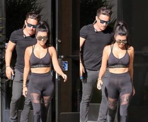 &Nu;&tau;έ&mu;&eta;&sigmaf; &Beta;&alpha;&lambda;&kappa;ά&nu;&omicron;&sigmaf;: O &sigma;&omega;&mu;&alpha;&tau;&omicron;&phi;ύ&lambda;&alpha;&kappa;&alpha;&sigmaf; &tau;&omega;&nu; Kardashians &alpha;&pi;&omicron;&kappa;&alpha;&lambda;ύ&pi;&tau;&epsilon;&iota; &tau;&omicron;&nu; &lambda;ό&gamma;&omicron; &pi;&omicron;&upsilon; &delta;&epsilon;&nu; &alpha;&phi;ή&nu;&omicron;&upsilon;&nu; &pi;&omicron;&tau;έ &phi;&iota;&lambda;&omicron;&delta;ώ&rho;&eta;&mu;&alpha;