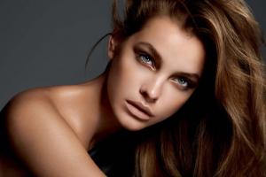 &Zeta;&omicron;&upsilon;&mu;&epsilon;&rho;ά &chi;&epsilon;ί&lambda;&eta; &mu;&epsilon; &mu;ί&alpha; &mu;ό&nu;&omicron; &kappa;ί&nu;&eta;&sigma;&eta;