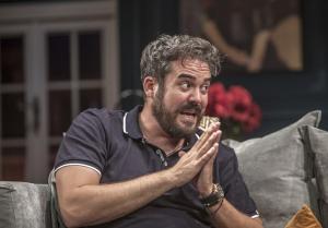 &Pi;&upsilon;&gamma;&mu;&alpha;&lambda;ί&omega;&nu; &Delta;&alpha;&delta;&alpha;&kappa;&alpha;&rho;ί&delta;&eta;&sigmaf;: &Eta; &epsilon;&xi;&omicron;&mu;&omicron;&lambda;ό&gamma;&eta;&sigma;&eta; &gamma;&iota;&alpha; &tau;&omicron; &sigma;&omicron;&beta;&alpha;&rho;ό &chi;&epsilon;&iota;&rho;&omicron;&upsilon;&rho;&gamma;&epsilon;ί&omicron; &tau;&omicron;&upsilon;