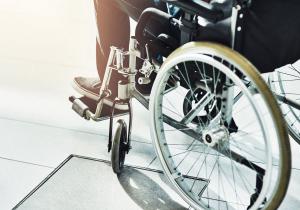 &Gamma;&nu;&omega;&sigma;&tau;ό&sigmaf; &sigma;&chi;&epsilon;&delta;&iota;&alpha;&sigma;&tau;ή&sigmaf; &mu;&iota;&lambda;ά&epsilon;&iota; &gamma;&iota;&alpha; &tau;&eta; &mu;&eta;&tau;έ&rho;&alpha; &tau;&omicron;&upsilon; &pi;&omicron;&upsilon; &pi;ά&sigma;&chi;&epsilon;&iota; &alpha;&pi;ό ALS