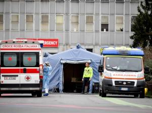 &laquo;&Mu;&alpha;&mu;ά &mu;&omicron;&upsilon; &lambda;&epsilon;ί&pi;&epsilon;&iota;&sigmaf; &pi;&omicron;&lambda;ύ&raquo;: &Tau;&omicron; &gamma;&rho;ά&mu;&mu;&alpha; &tau;&eta;&sigmaf; &kappa;ό&rho;&eta;&sigmaf; &mu;ί&alpha;&sigmaf; &Iota;&tau;&alpha;&lambda;ί&delta;&alpha;&sigmaf; &nu;&omicron;&sigma;&omicron;&kappa;ό&mu;&alpha;&sigmaf;