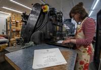 &Alpha;&upsilon;&tau;ή &epsilon;ί&nu;&alpha;&iota; &eta; &pi;&rho;ό&sigma;&kappa;&lambda;&eta;&sigma;&eta; &tau;&omicron;&upsilon; &beta;&alpha;&sigma;&iota;&lambda;&iota;&kappa;&omicron;ύ &gamma;ά&mu;&omicron;&upsilon; &tau;&eta;&sigmaf; &chi;&rho;&omicron;&nu;&iota;ά&sigmaf;