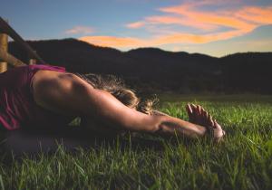 60% &pi;&iota;&omicron; &xi;&epsilon;&kappa;&omicron;ύ&rho;&alpha;&sigma;&tau;&omicron;&iota; ό&sigma;&omicron;&iota; &kappa;ά&nu;&omicron;&upsilon;&nu; Yoga